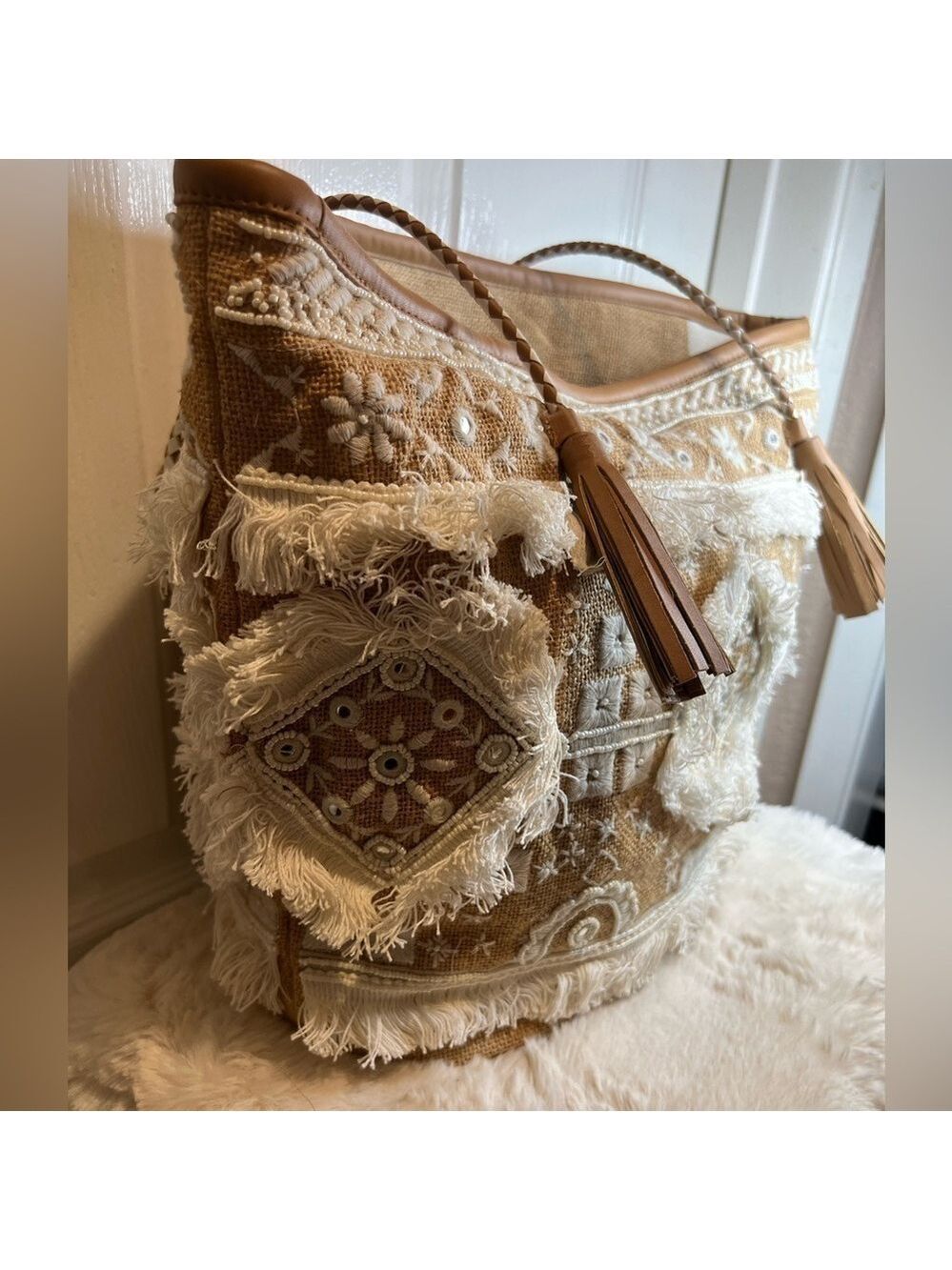 SASHI LULUS BELLY TOTE HOBO BAG - Picture 3 of 14